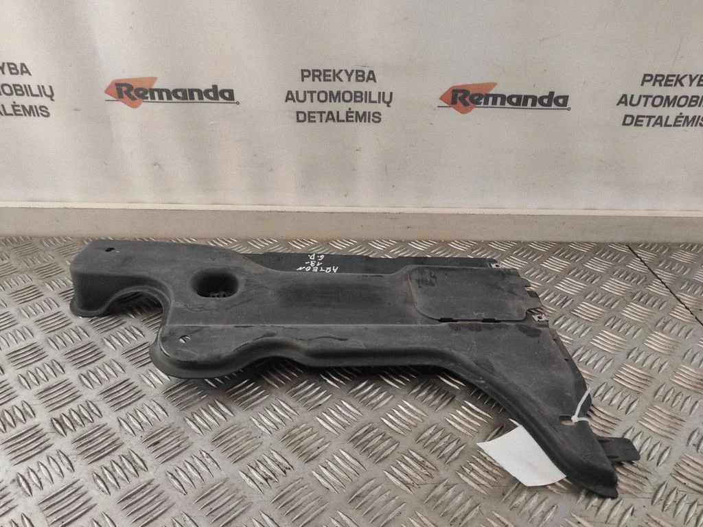 Rear underbody cover/under tray 3Q0825102A