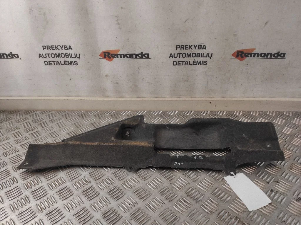 Aizmugurējās balstiekārtas apakšas aizsargs 8S0825214