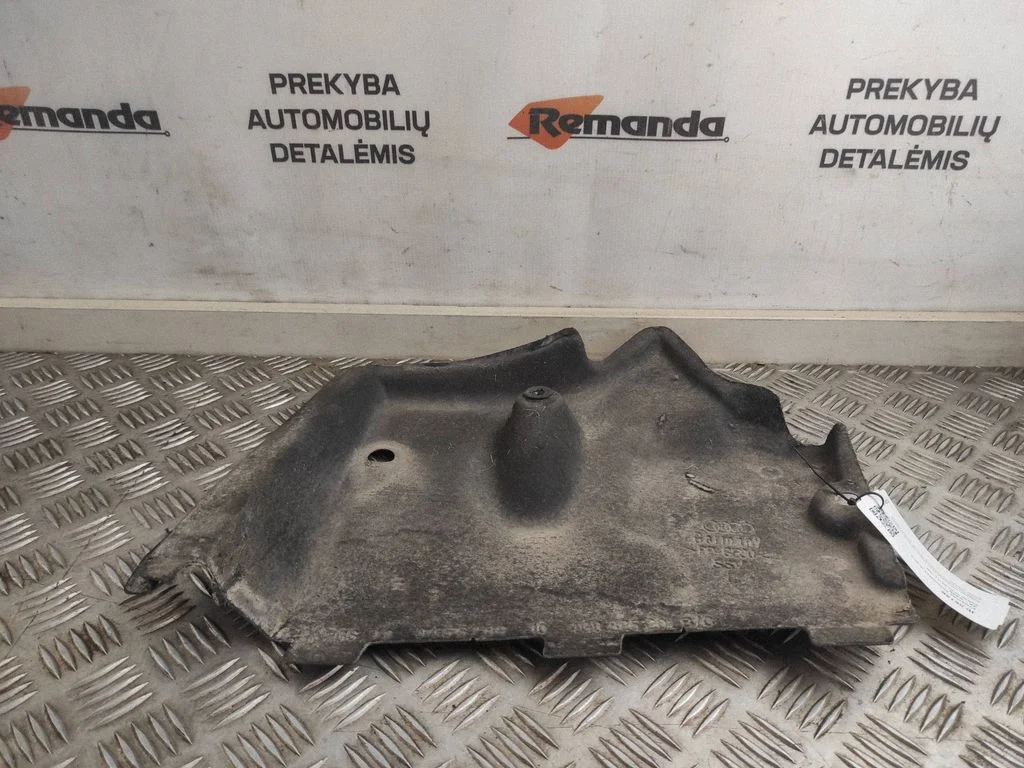 Priekinės važiuoklės dugno apsauga