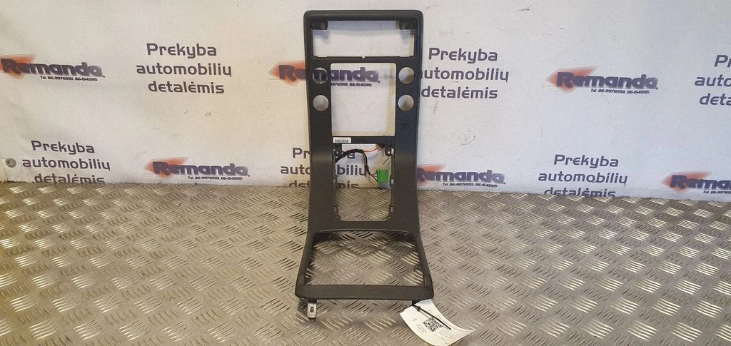 Klimato kontrolės/ pečiuko kontrolės apdaila