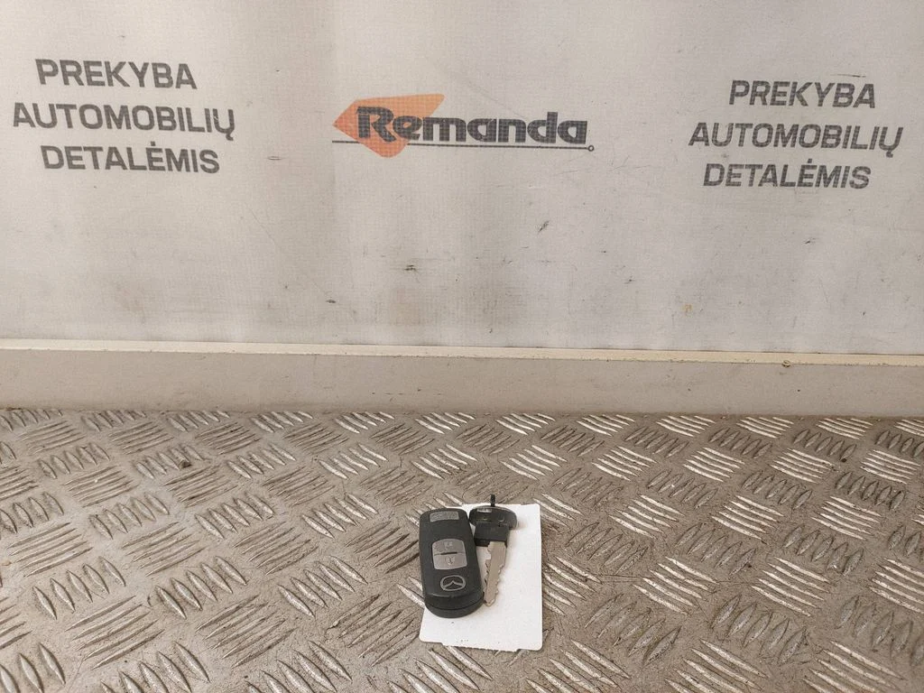 Užvedimo raktas (raktelis)/ kortelė