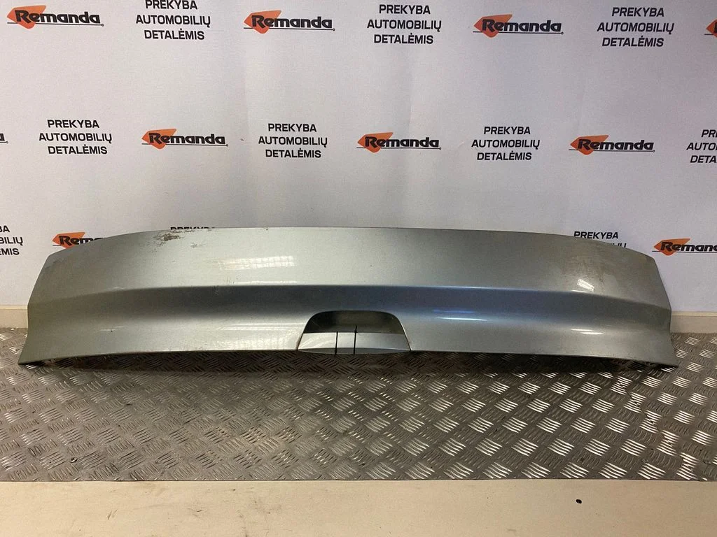 Tailgate trim – Ford Galaxy (2006-2015)