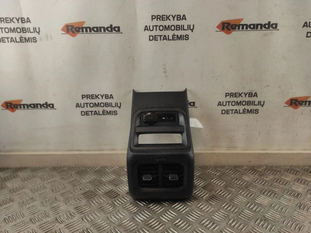 Cita centrālās konsoles (tuneļa) detaļa 5NA819203