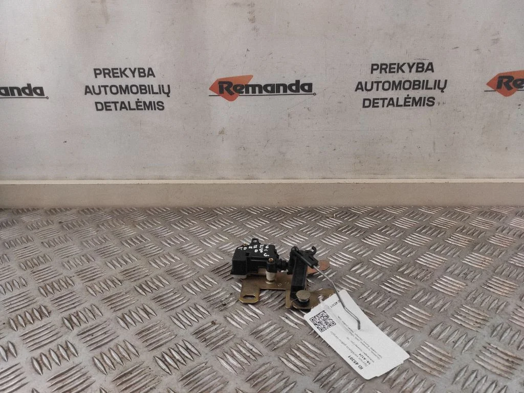 Spynos varikliukas galinio dangčio