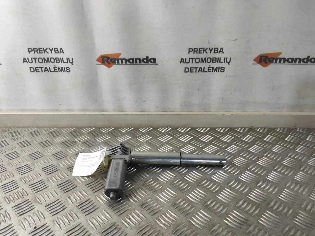 Sėdynės valdymo varikliukas