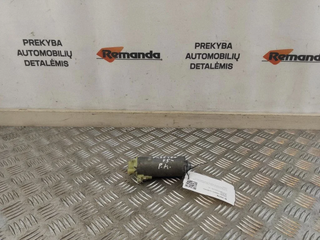 Sėdynės valdymo varikliukas