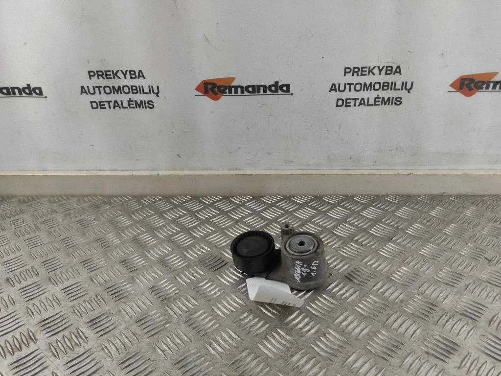 Generatoriaus diržo įtempėjas