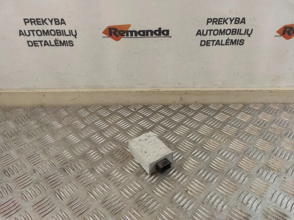 Veidrodelių valdymo blokas