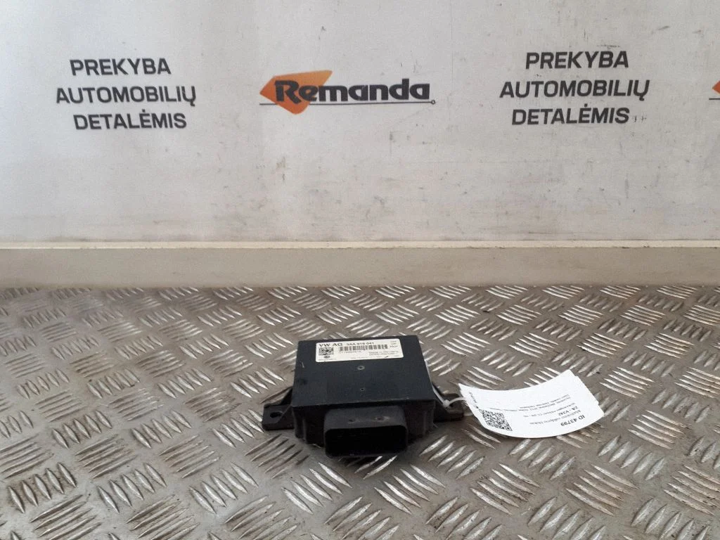 Maitinimo valdymo blokas