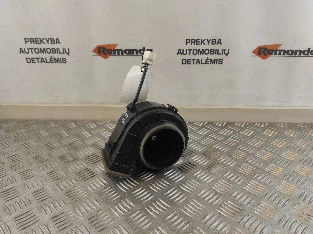 Hibrido/ elektromobilio akumuliatorius aušintuvas (ventiliatorius)