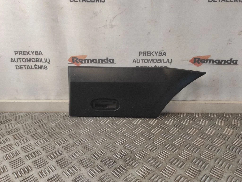 Tagumise poritiiva liist A9066903162