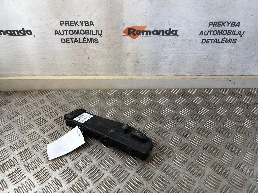 Sėdynės valdymo blokas