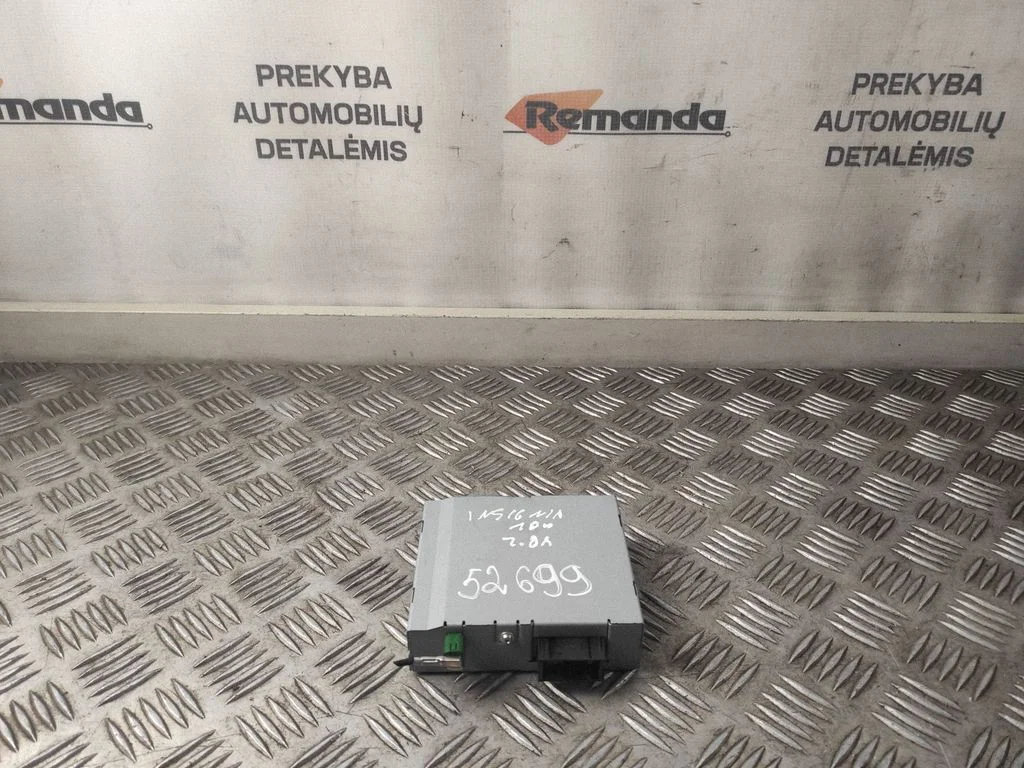 Antenos valdymo blokas
