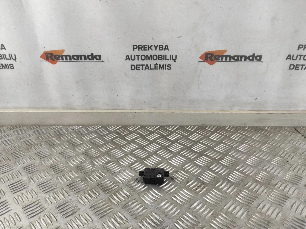 Antenos valdymo blokas