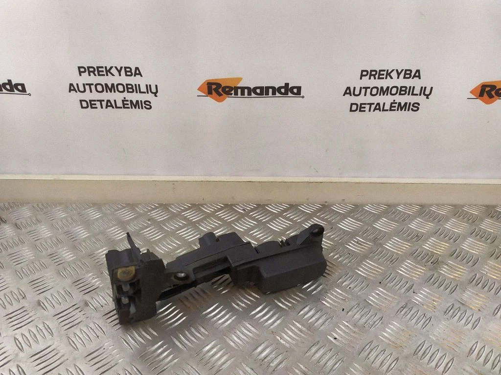 Įtampos keitiklis/ keitimo modulis