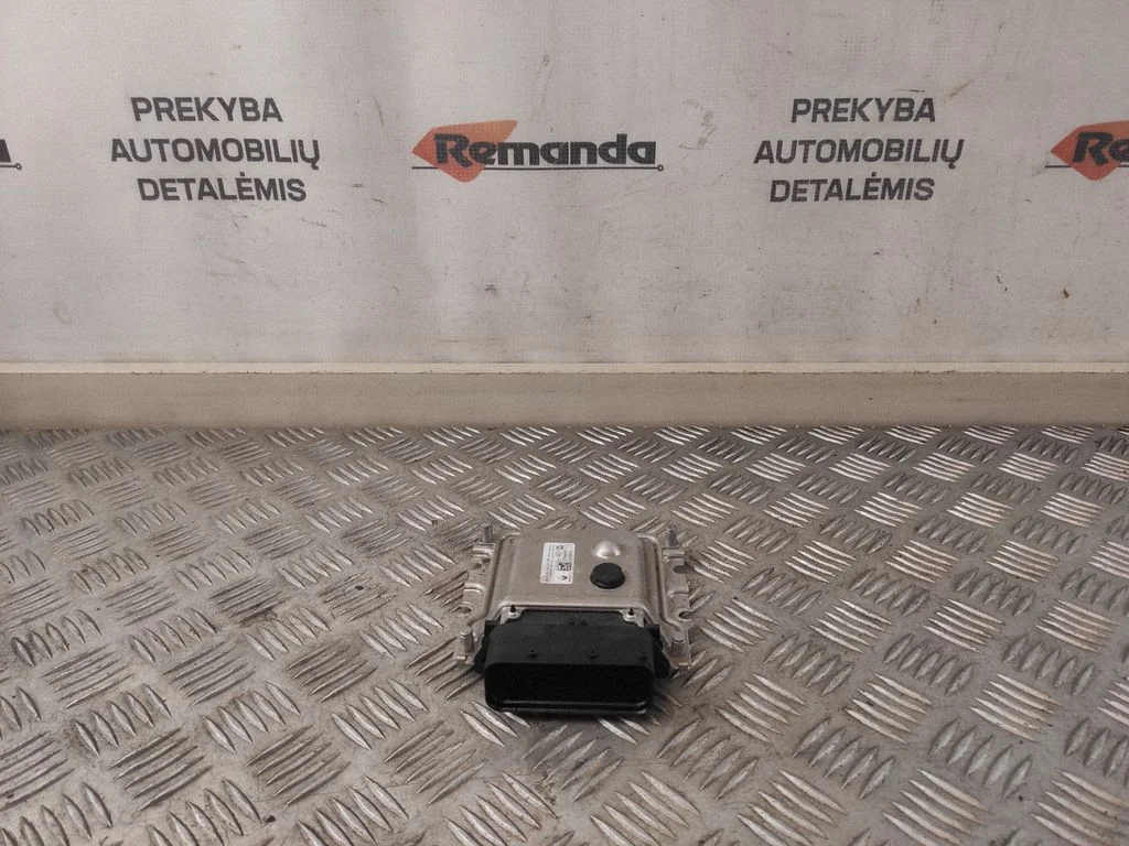 Adblue skysčio siurblio valdymo blokas
