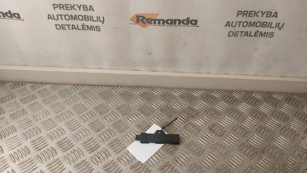 Beraktės sistemos antena