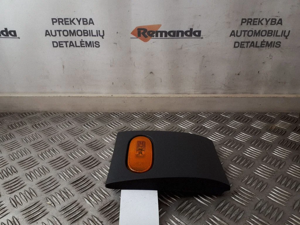 (B) statramščio apdaila (išorinė)