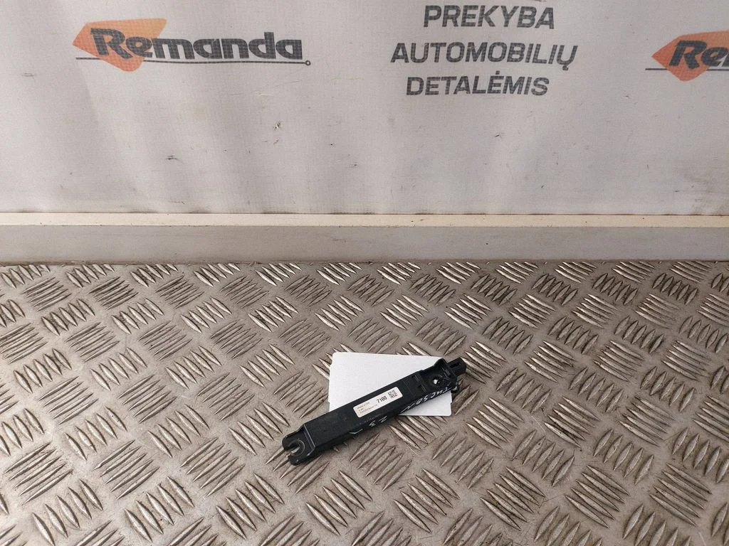 Beraktės sistemos antena
