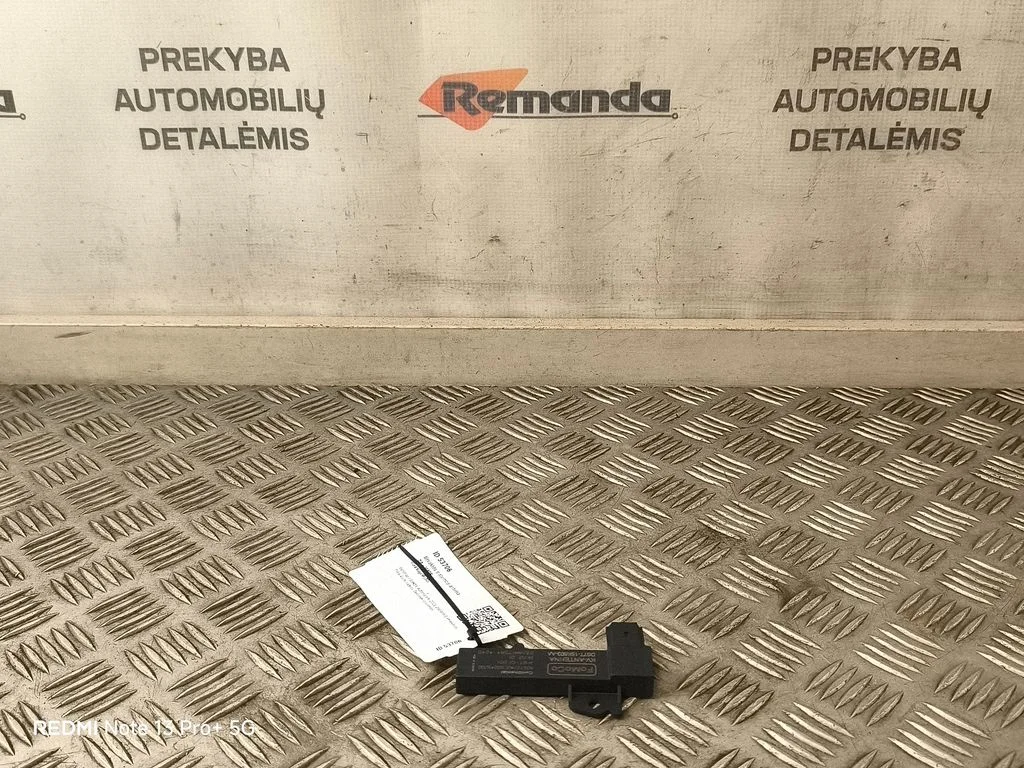 Beraktės sistemos antena