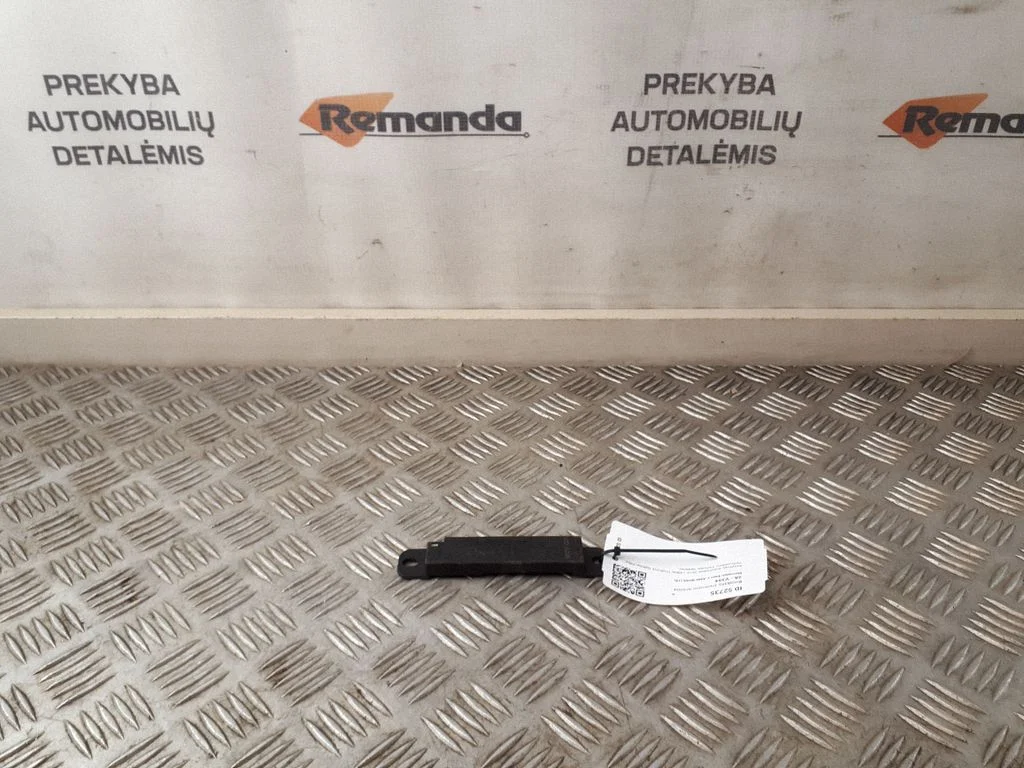Beraktės sistemos antena