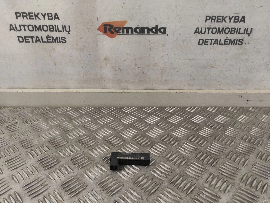 Beraktės sistemos antena