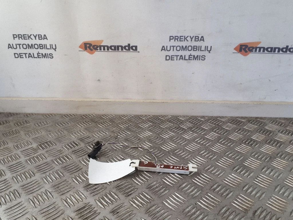 Beraktės sistemos antena