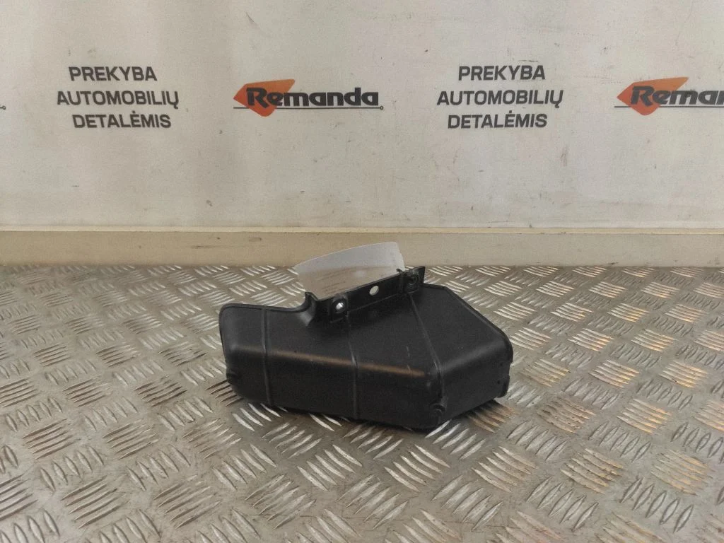 Variklio valdymo bloko dėžė