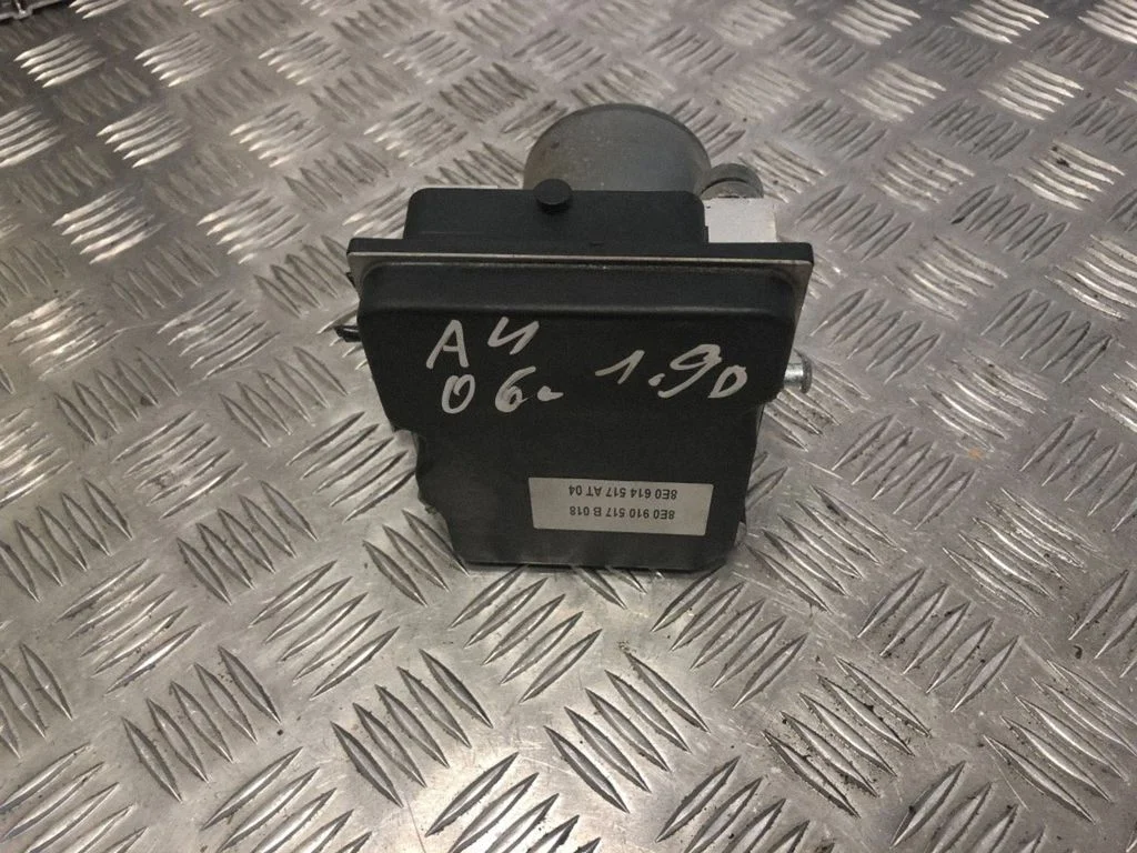 ABS-plokk – Audi A4 S4 B7 8E 8H (2005-2008)