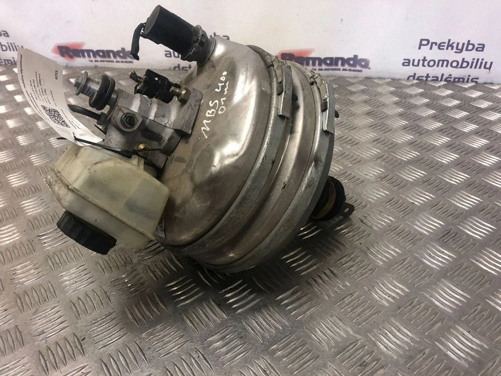 Brake booster – Mercedes-Benz S-Class W220 (1998-2006)