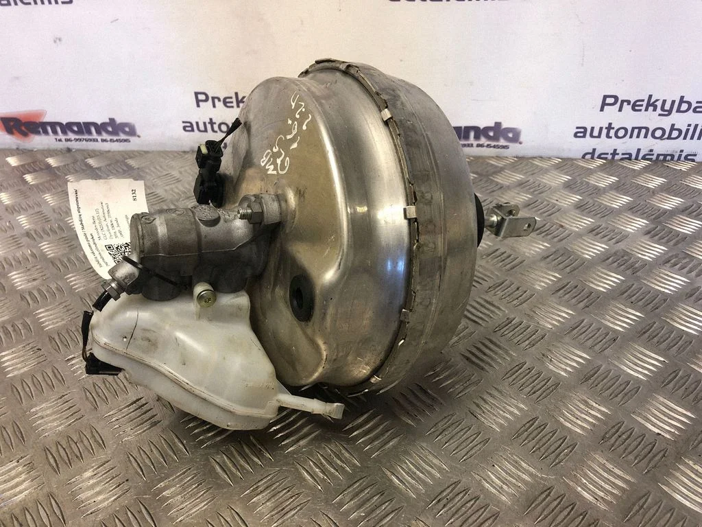 Piduri vaakumvõimendi A2134300130