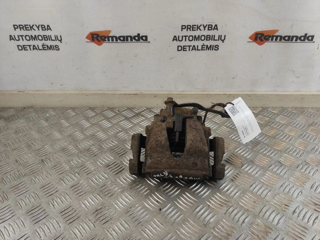 Priekšējais bremžu suports – priekšējā labā