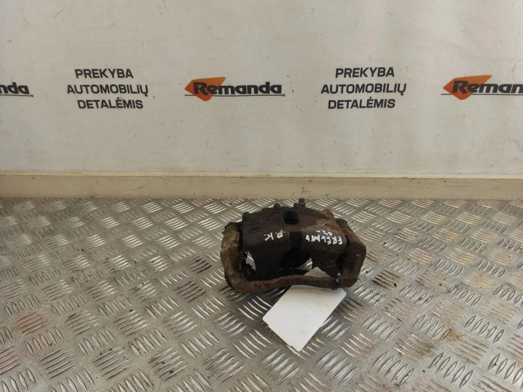 Priekšējais bremžu suports – priekšējā kreisā