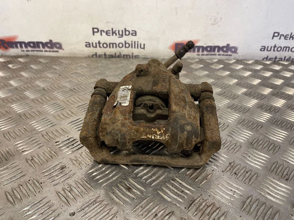 Priekšējais bremžu suports – priekšējā labā