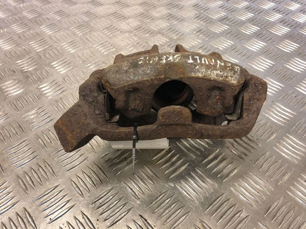 Esimene pidurisadul – eesmine vasak