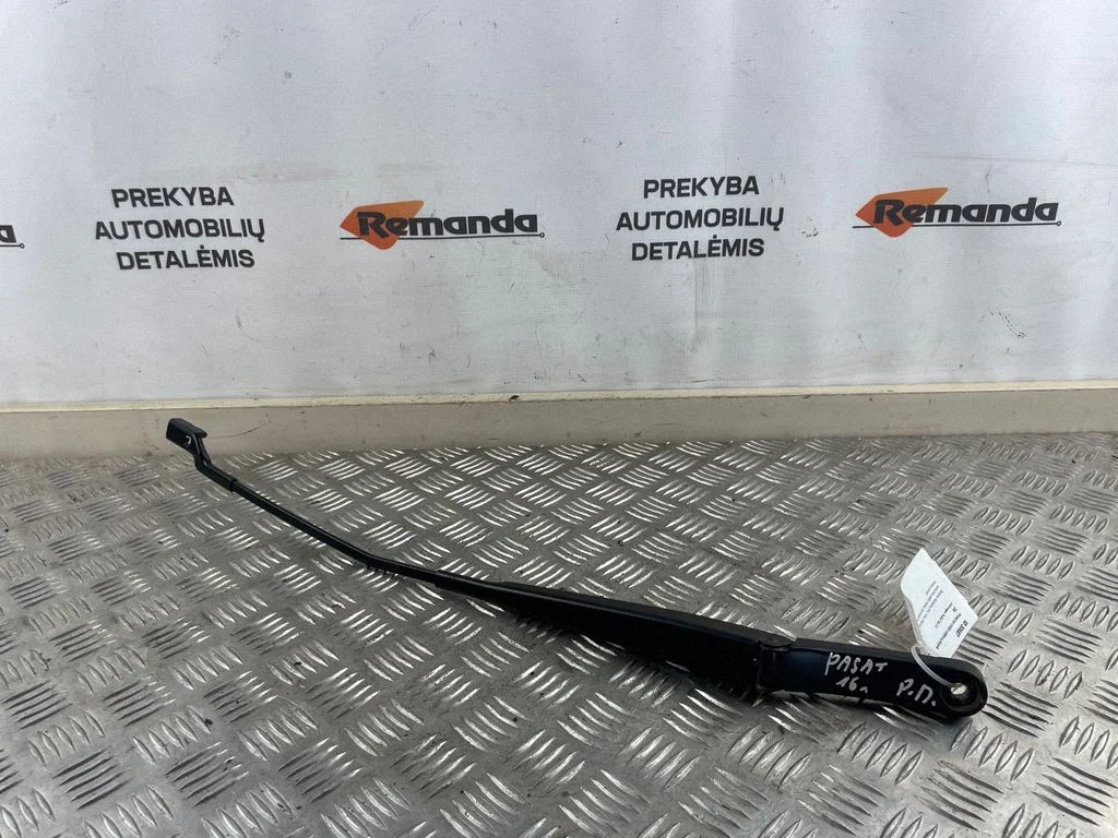 Front wiper blade arm 3G1955410