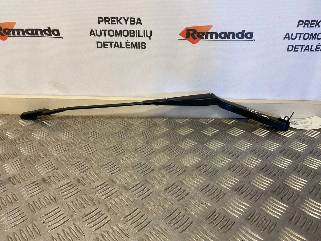 Priekšējā stikla tīrītāja svira 93867988