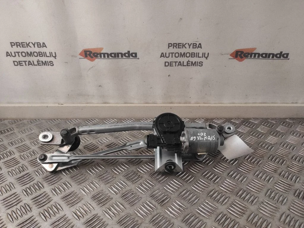 Front wiper linkage and motor – KIA Sportage (2016-2021)