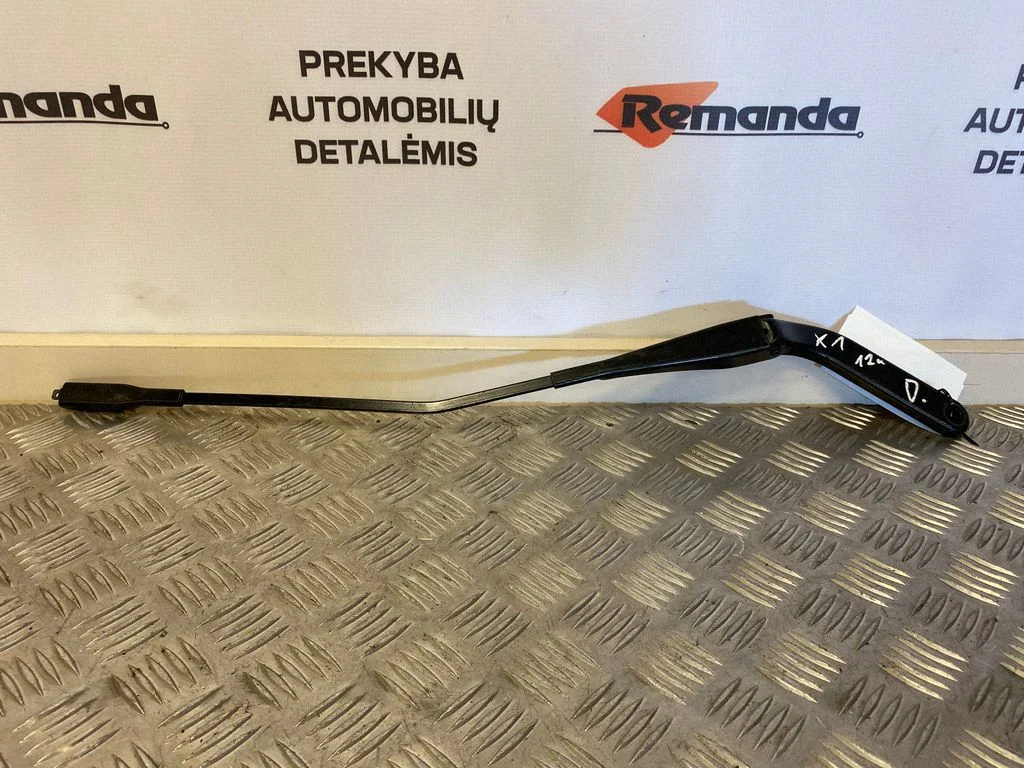 Priekšējā stikla tīrītāja svira 61612990029