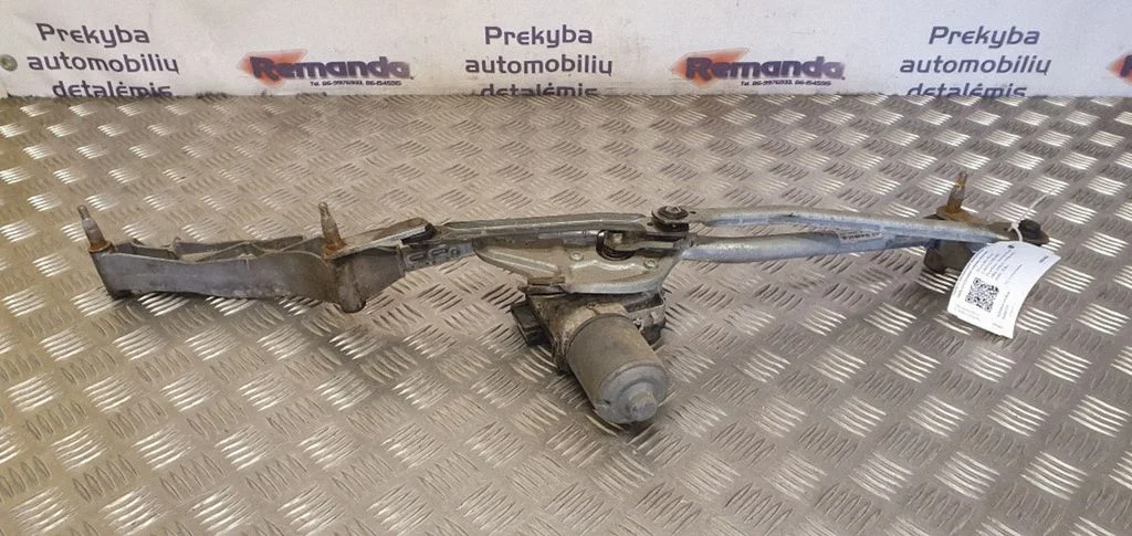 Front wiper linkage and motor A2118200442