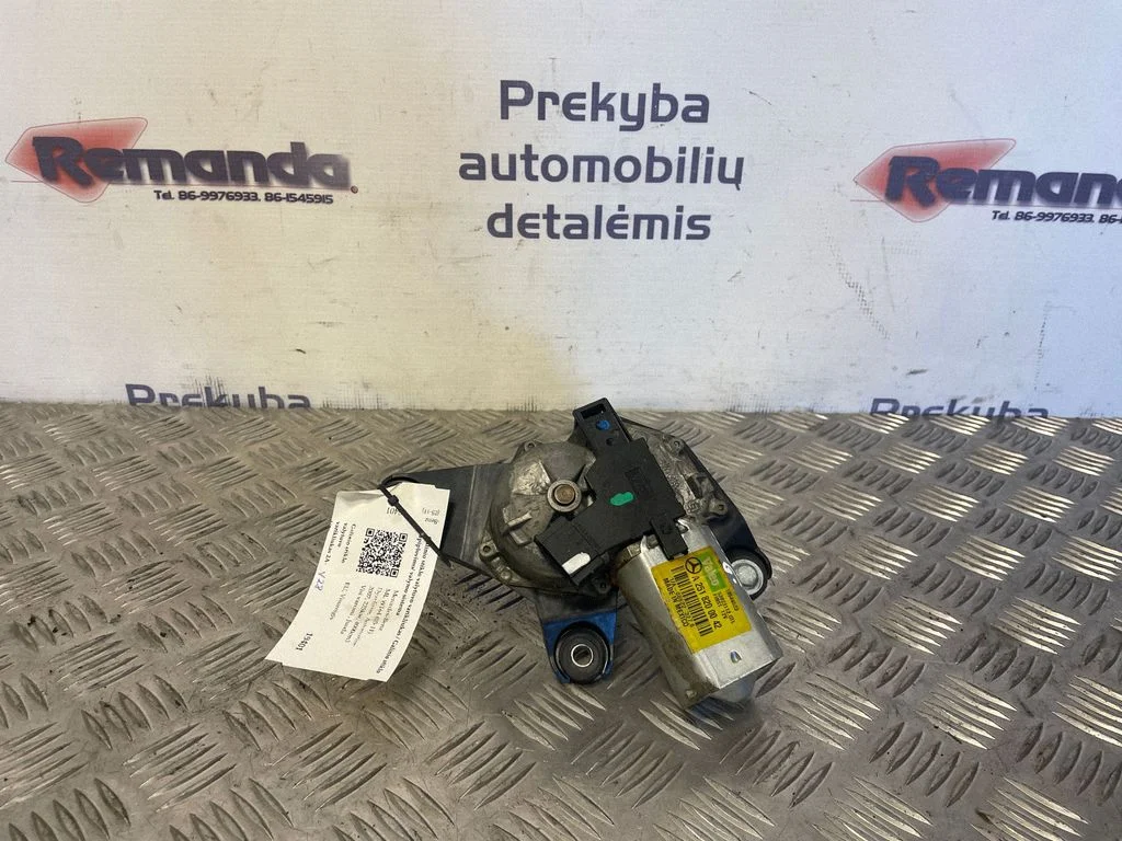 Aizmugurējā stikla tīrītāja motoriņš A2518200042