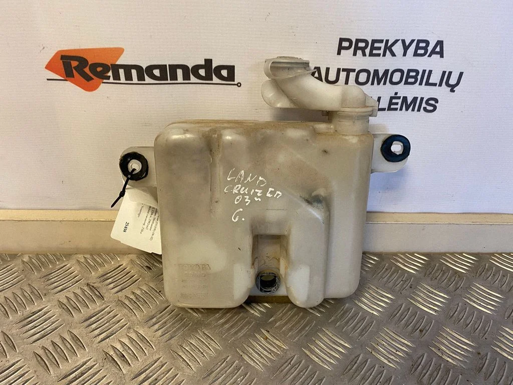 Logu mazgāšanas šķidruma tvertne 860141311