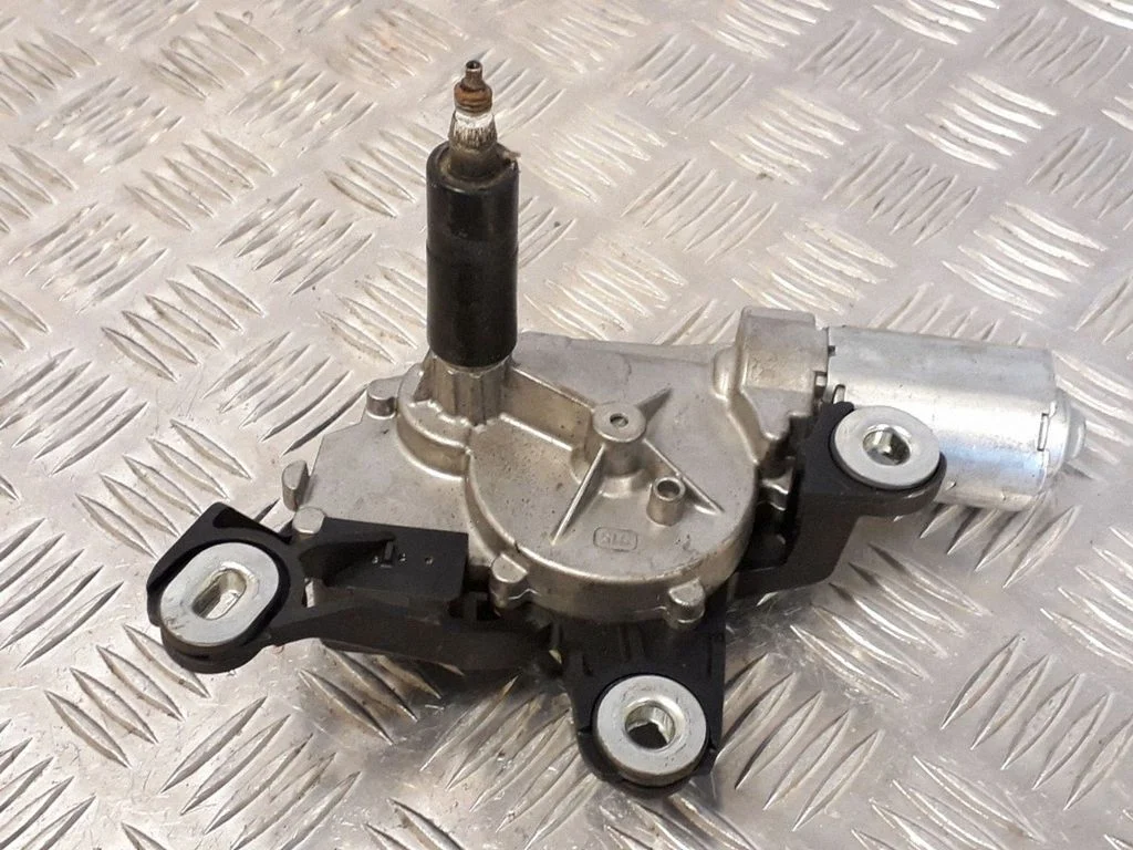 Rear window wiper motor – Volkswagen Touran I (2003-2010)