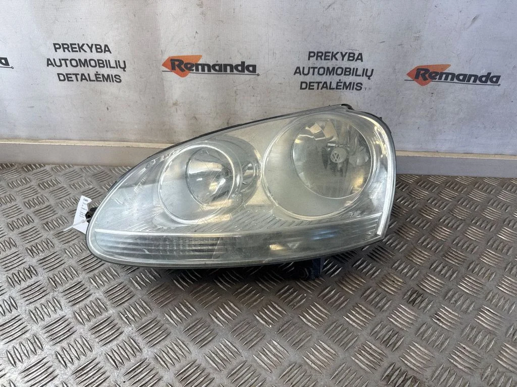 Priekšējais lukturis 1K6941005R