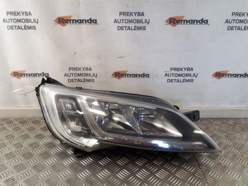 Headlight/headlamp 1394418080