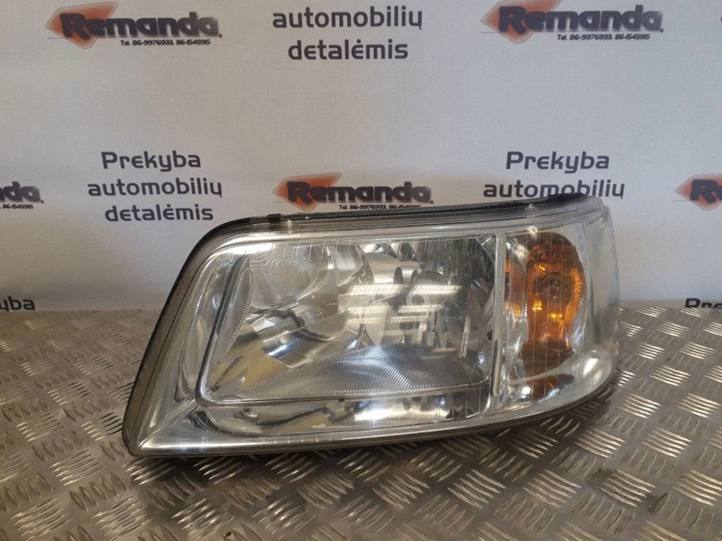Headlight/headlamp – Volkswagen Transporter - Caravelle T5 (2003-2015)