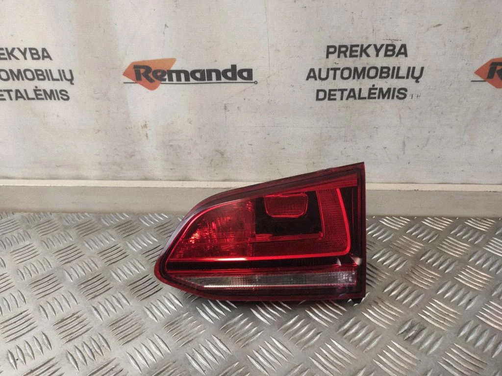 Galinis žibintas dangtyje