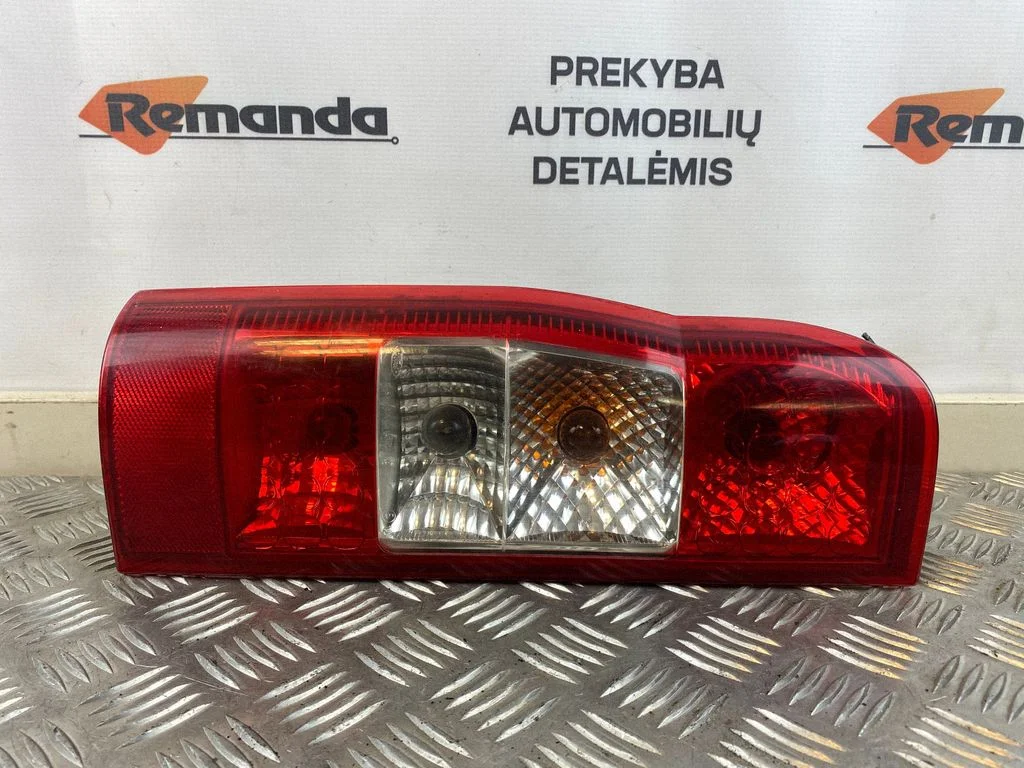 Galinis žibintas kėbule