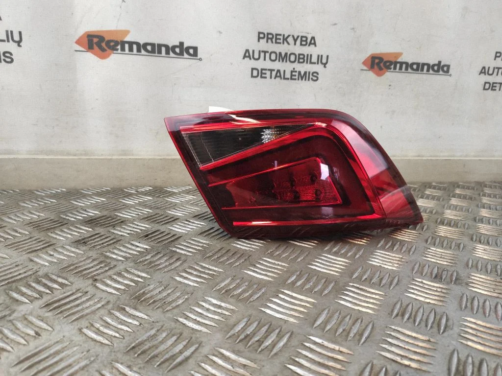 Rear/tail lights 90047832