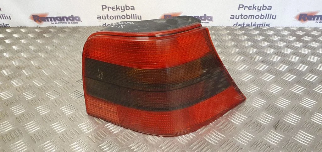 Lampa tylna w błotniku – Volkswagen Golf IV (1998-2005)
